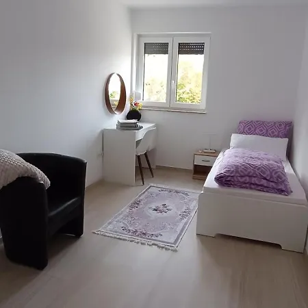 Pension Dettelbach Vendégház